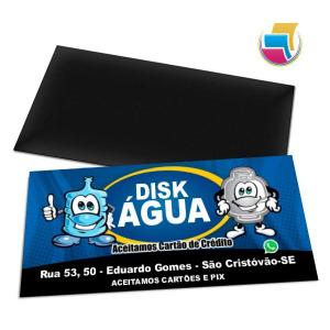 500 - ÍMÃS DE GELADEIRA/CORTE RETO/COUCHÊ 250G/VERNIZ UV TOTAL FR/103X45MM Couche 250g brilho - imã 103x145 4x0 Verniz UV Total Frente Corte reto 